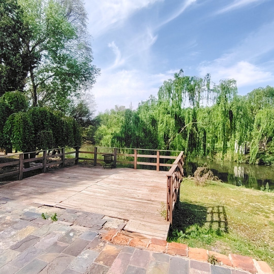 Commercial Property for Sale in Roodewal Free State